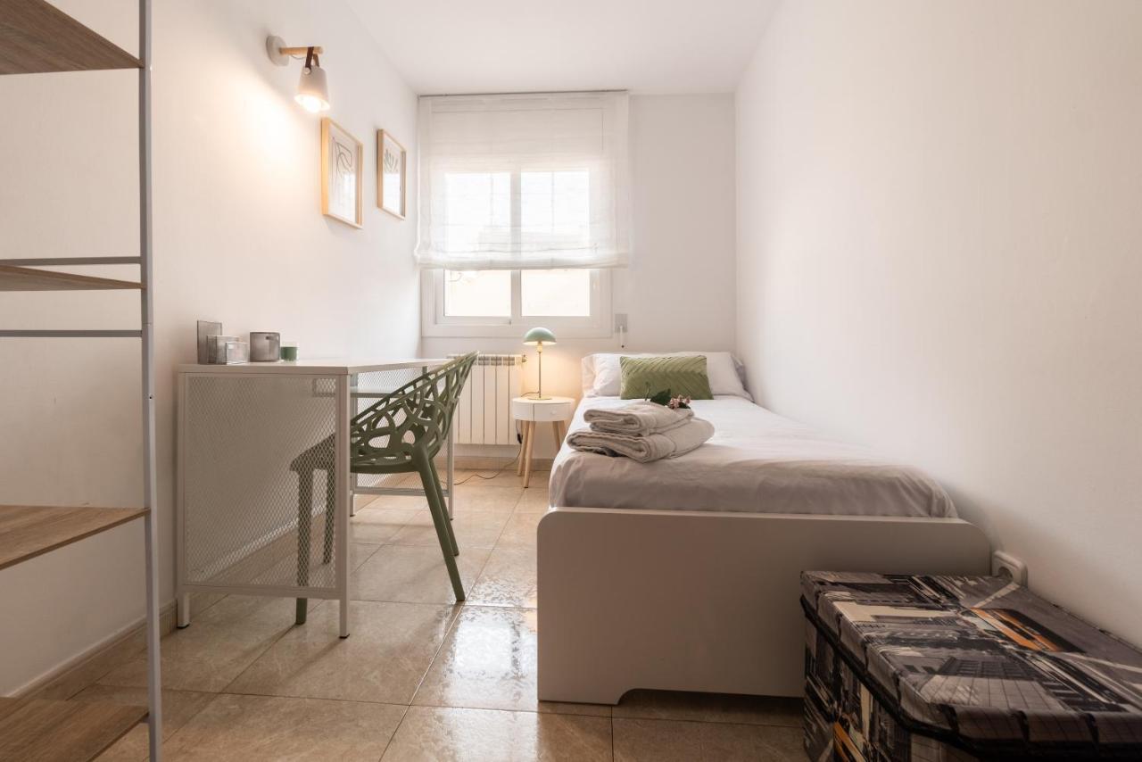 Con Gran Patio Y Excelente Ubicacion! Apartament