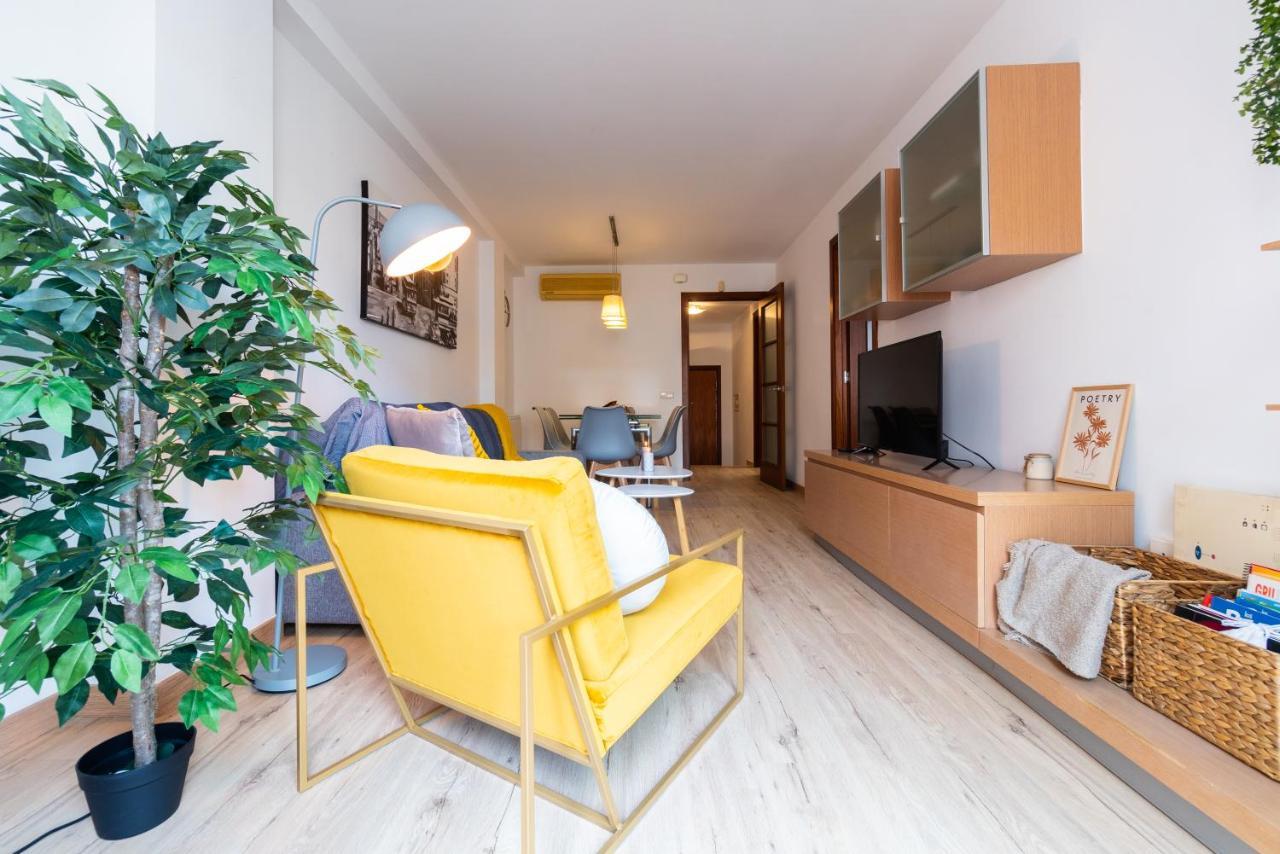 Apartament Con Gran Patio Y Excelente Ubicacion! *